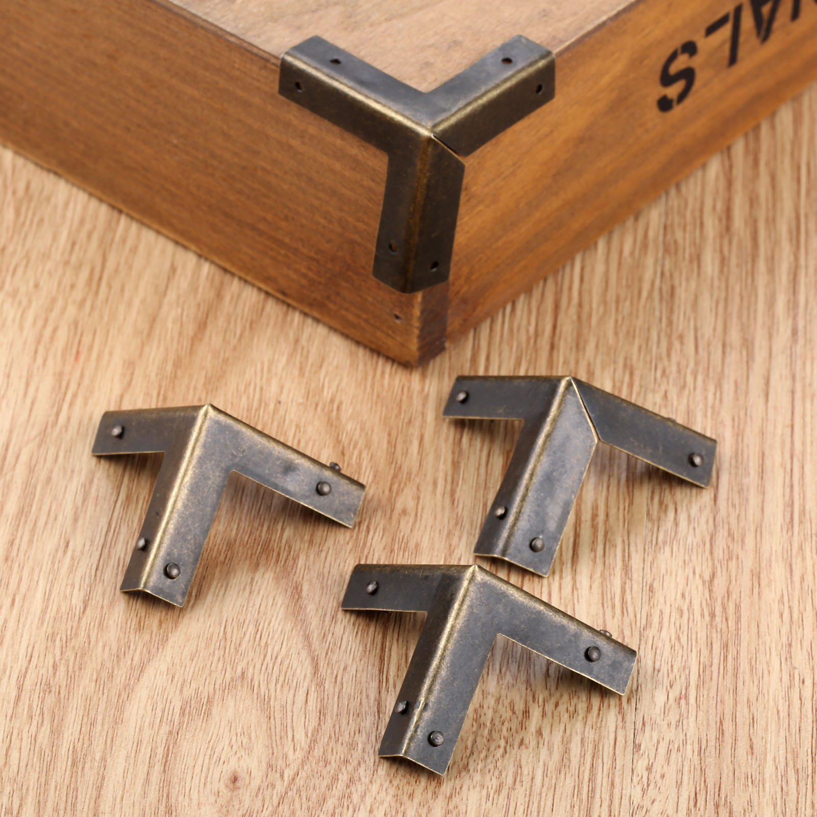 Furniture Hardware Decorative - DRELD 4Pcs Antique Bronze Corner Protectors